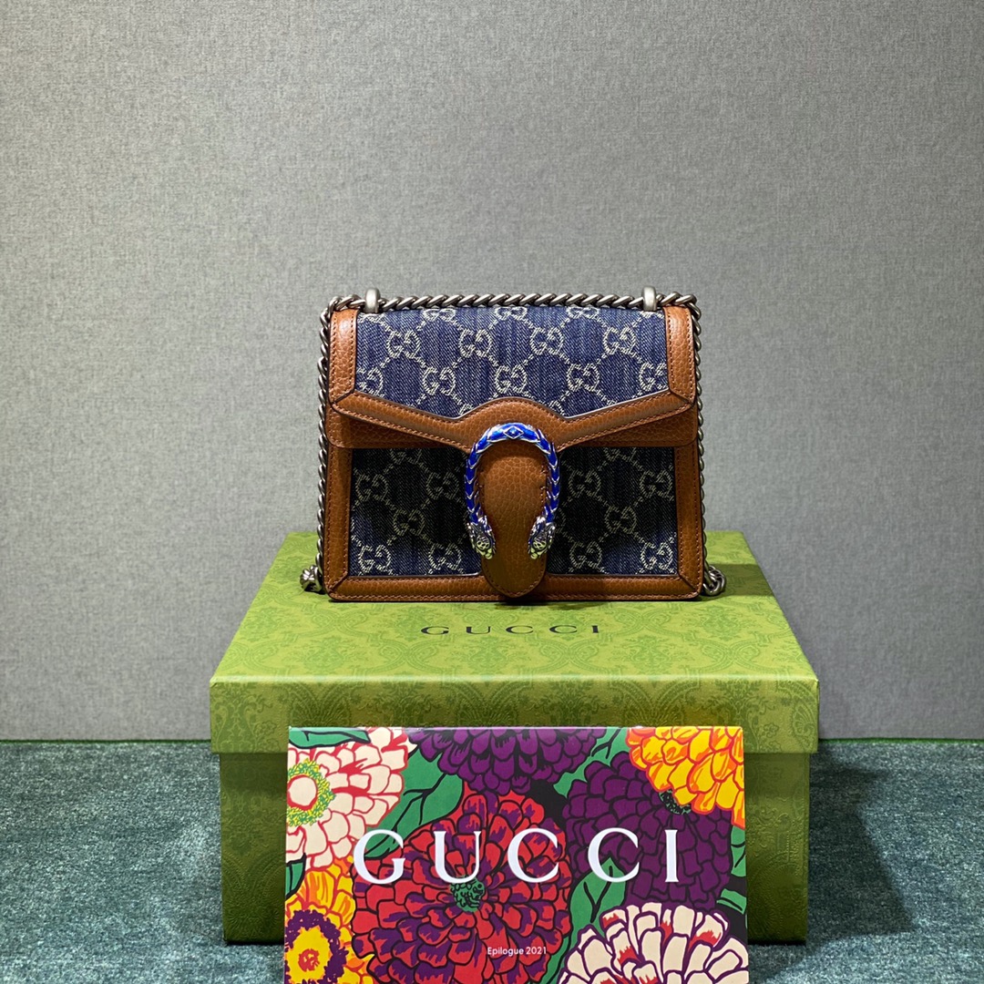 구찌 디오니서스 GG 수프림 캔버스 미니 숄더백 421970